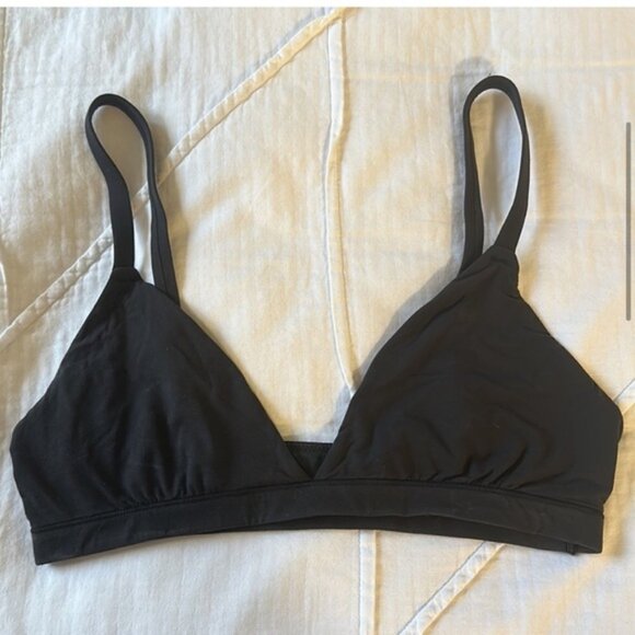 SKIMS Onyx Triangle Bra Medium - Picture 2 of 6